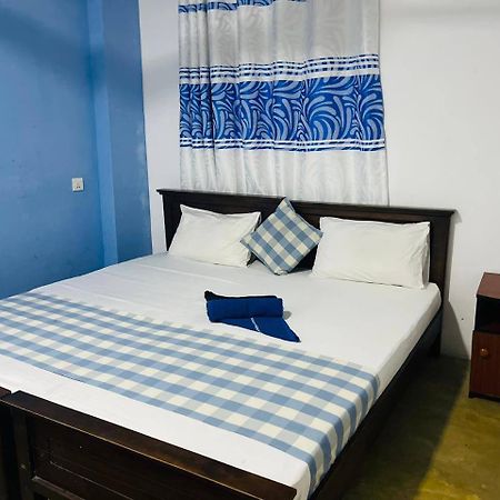 Sea Beach Resort Негомбо Экстерьер фото