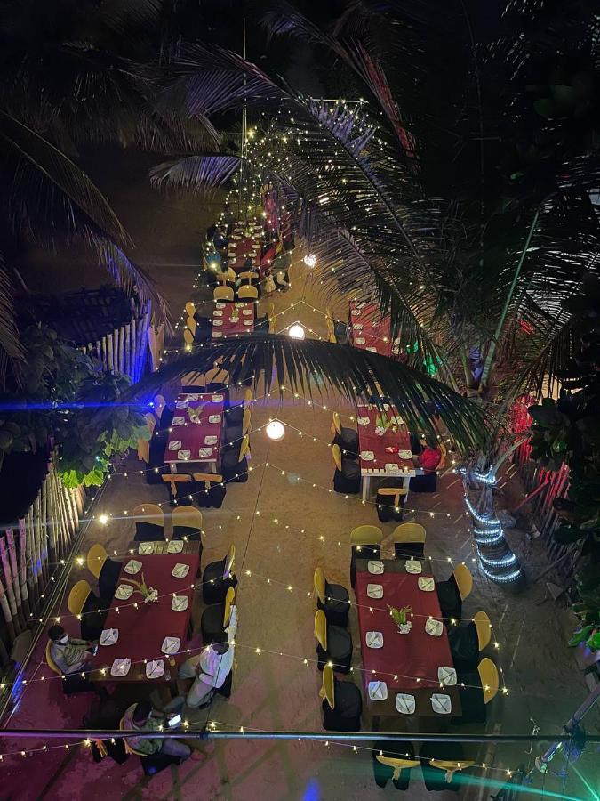 Sea Beach Resort Негомбо Экстерьер фото