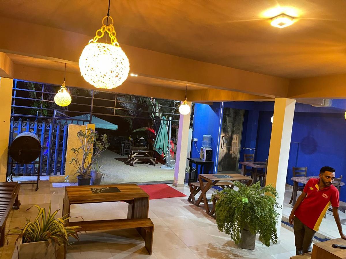 Sea Beach Resort Негомбо Экстерьер фото